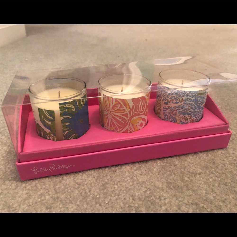 NWT Lilly Pulitzer Candle Set